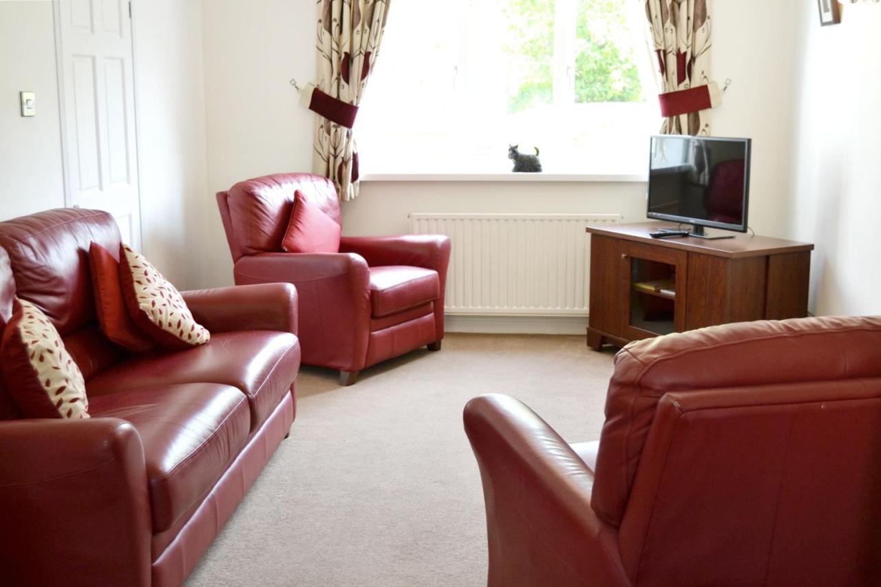 Hele Valley Holiday Park Ilfracombe Bagian luar foto